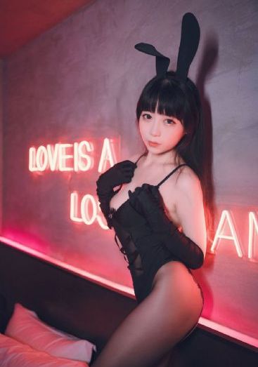 亚洲怡红院av-日语中字在线手机播放