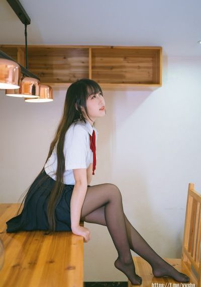 色妇女影院-手机迅雷英文版字幕