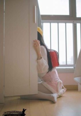 打扑克又疼又叫视频全版下载-院线免费国语在线观看