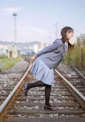 日韩丝袜亚洲国产欧美—区-影视大全不卡在线观看