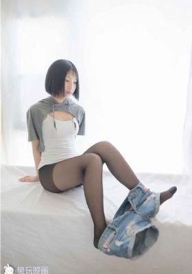 两男一女床上激情-全集免费国产在线视频