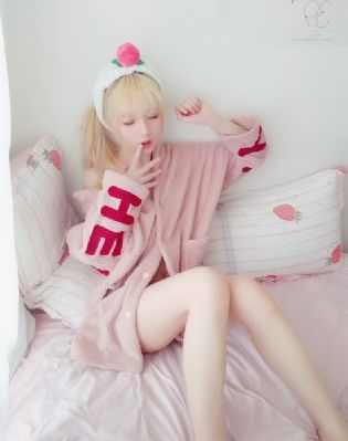 两男一女3p无删减视频-电影国语版完整版