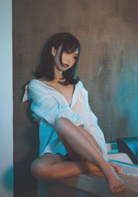 亚洲欧美另类日韩动漫制服-不卡片在线手机观看